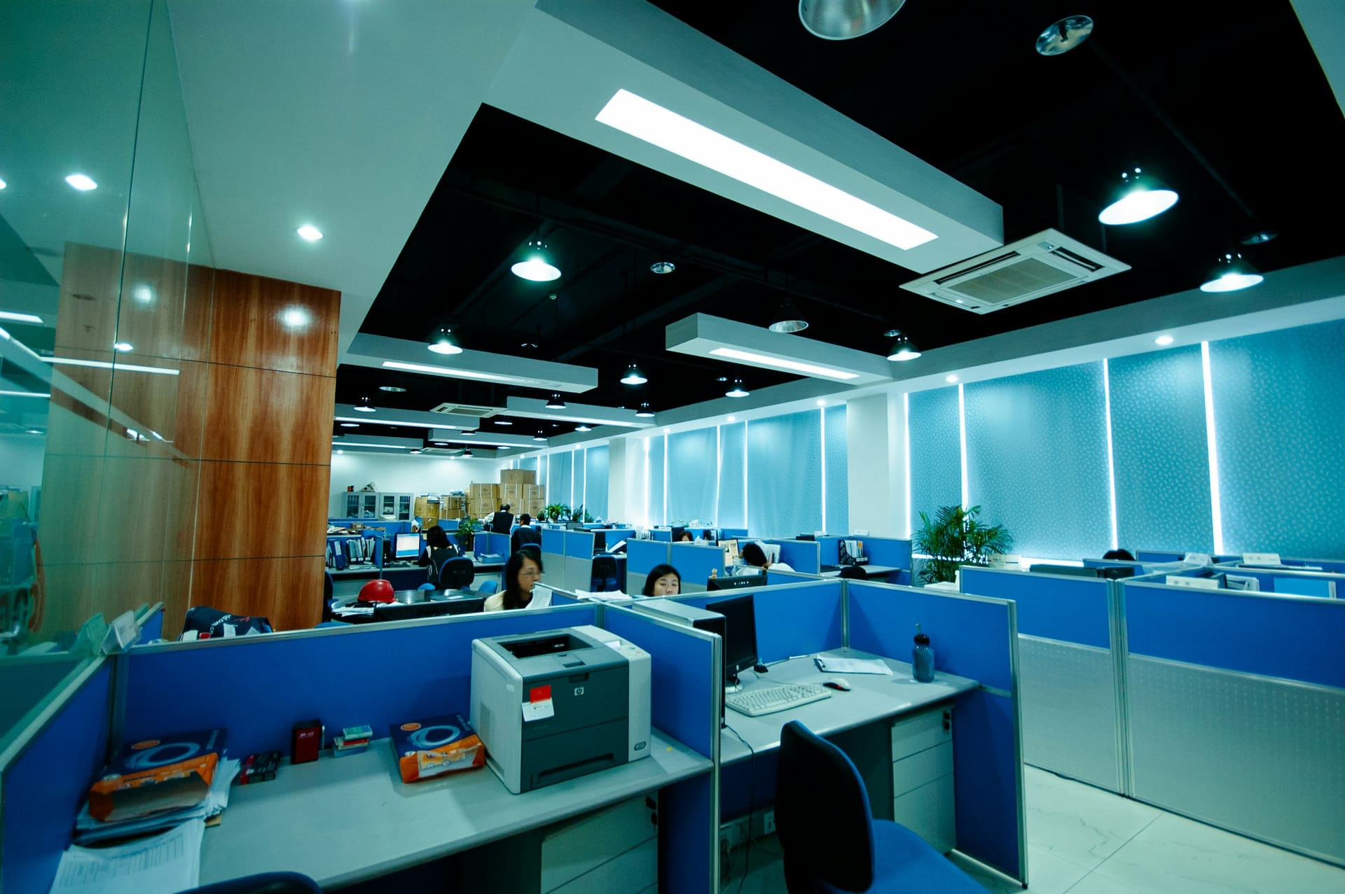 Professional workstation context: a desktop computer workstation in an office.